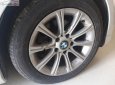 BMW 3 Series 320i 2010 - Bán BMW 320i năm 2010, màu trắng, nhập khẩu nguyên chiếc, 550tr