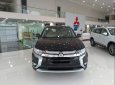 Mitsubishi Outlander  2.0 CVT 2019 - Bán ô tô Mitsubishi Outlander đời 2019, màu đen, giá tốt