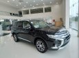 Mitsubishi Outlander  2.0 CVT 2019 - Bán ô tô Mitsubishi Outlander đời 2019, màu đen, giá tốt