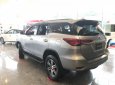 Toyota Fortuner 2.0 2019 - Toyota Tân Cảng Fortuner 2.4G máy dầu số sàn, xe giao ngay đủ màu, hỗ trợ vay 90%, trả trước 250tr nhận xe- 0933000600