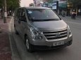 Hyundai Starex 2015 - Cần bán gấp Hyundai Starex đời 2015, màu bạc, xe nhập 