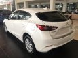 Mazda 3 2019 - Bán xe Mazda 3 năm sản xuất 2019, màu trắng, giá chỉ 689 triệu