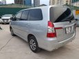 Toyota Innova 2016 - Bán Toyota Innova năm 2016, màu bạc