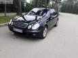 Mercedes-Benz E class E200 2004 - Cần bán gấp Mercedes E200 năm 2004, màu đen số tự động