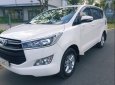 Toyota Innova    2017 - Gia đình cần bán Innova cuối 2017 màu trắng, xe chỉ mới chạy đúng 6300km