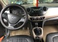 Hyundai Grand i10 2015 - Cần bán xe Hyundai Grand i10 năm sản xuất 2015, màu bạc, nhập khẩu chính chủ, giá 315tr