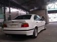 BMW 3 Series 320i 1997 - Cần bán BMW 3 Series 320i đời 1997, màu trắng, nhập khẩu, giá 150tr