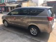 Toyota Innova  E    2017 - Cần bán xe Toyota Innova E 2017, màu nâu số sàn, giá chỉ 712 triệu 