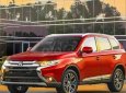 Mitsubishi Outlander 2018 - Bán Mitsubishi Outlander 2.0 CVT Premium, đủ màu, hỗ trợ trả góp, giao xe ngay, giá 908tr - LH 0963413446