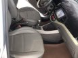 Kia Morning  Si  2017 - Cần bán lại xe Kia Morning Si sản xuất năm 2017, màu bạc đẹp như mới