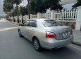 Toyota Vios 2013 - Cần bán xe Toyota Vios đời 2013, màu bạc chính chủ giá cạnh tranh