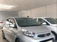 Kia Morning  Si  2017 - Cần bán lại xe Kia Morning Si sản xuất năm 2017, màu bạc đẹp như mới