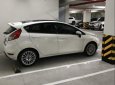 Ford Fiesta 2016 - Bán Ford Fiesta năm sản xuất 2016, màu trắng