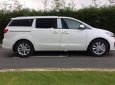 Kia Sedona Platinum D 2019 - Cần bán Kia Sedona Platinum D đời 2019, màu trắng