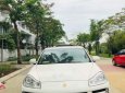 Porsche Cayenne 2008 - Cần bán lại xe Porsche Cayenne năm 2008, màu trắng, nhập khẩu nguyên chiếc xe gia đình