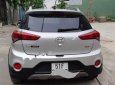 Hyundai i20 Active AT 2015 - Cần bán xe Hyundai i20 Active At sản xuất năm 2015, màu bạc, xe nhập  