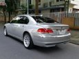 BMW 7 Series 750Li 2006 - Cần bán lại xe BMW 7 Series 750Li sản xuất năm 2006, màu bạc, nhập khẩu nguyên chiếc, 740 triệu