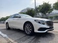 Mercedes-Benz E class  E200  2018 - Cần bán xe cũ Mercedes E200 năm sản xuất 2018, màu trắng