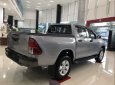 Toyota Hilux 2018 - Bán ô tô Toyota Hilux đời 2018, nhập khẩu Thái, giá chỉ 695 triệu