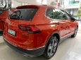 Volkswagen Tiguan Allspace 2018 - Bán Volkswagen Tiguan Allspace phiên bản nâng cấp 2019, Sx cuối 2018 màu đỏ