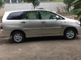 Toyota Innova   E 2014 - Bán xe Toyota Innova E đời 2014, màu bạc  