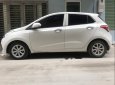 Hyundai Grand i10 2016 - Chính chủ bán Hyundai Grand i10 sản xuất năm 2016, màu trắng, xe nhập