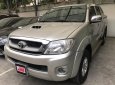 Toyota Hilux 2009 - Bán Toyota Hilux 3.0G máy dầu, số sàn, 2 cầu. Xe 1 chủ từ đầu. LH: 0906907338