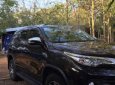 Toyota Fortuner   2017 - Gia đình bán Toyota Fortuner đời 2017, màu đen, xe nhập