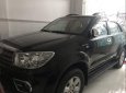 Toyota Fortuner 2010 - Bán Toyota Fortuner năm 2010, màu đen, giá chỉ 580 triệu