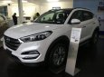 Hyundai Tucson   2018 - Cần bán Hyundai Tucson đời 2018, màu trắng