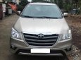 Toyota Innova   E 2014 - Bán xe Toyota Innova E đời 2014, màu bạc  