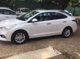 Hyundai Accent MT 2018 - Hyundai Accent trắng số sàn giao ngay, lấy xe chỉ vứi 150triệu, lãi suất ưu đãi. LH: 0903175312