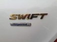 Suzuki Swift   2016 - Bán xe Suzuki Swift đời 2016, màu trắng xe gia đình giá cạnh tranh