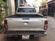 Toyota Hilux 2.5E 2012 - Cần bán xe Toyota Hilux 2.5E sản xuất 2012, màu bạc