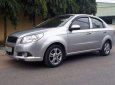 Chevrolet Aveo 2014 - Gia đình bán xe Chevrolet Aveo sản xuất năm 2014, màu bạc