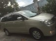 Toyota Innova 2008 - Gia đình bán Toyota Innova 2008, màu vàng cát