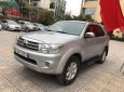 Toyota Fortuner   2.7AT   2009 - Cần bán xe Toyota Fortuner 2.7AT sản xuất năm 2009, màu bạc, xe còn mới