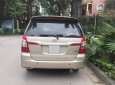 Toyota Innova 2.0E 2015 - Chính chủ tôi cần bán chiếc Toyota Innova 2.0E số sàn màu vàng cát, chính chủ tên tôi LH 0986860295