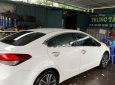 Kia Cerato 2.0 2016 - Bán ô tô Kia Cerato 2.0 sản xuất năm 2016, màu trắng chính chủ 