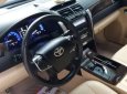 Toyota Camry   2.0  2016 - Cần bán lại xe Toyota Camry 2.0 sản xuất 2016, màu bạc