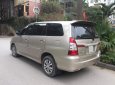 Toyota Innova 2.0E 2015 - Chính chủ tôi cần bán chiếc Toyota Innova 2.0E số sàn màu vàng cát, chính chủ tên tôi LH 0986860295