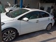 Kia K3 2015 - Cần bán gấp Kia K3 năm 2015, màu trắng