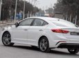 Hyundai Elantra   2018 - Cần bán Hyundai Elantra đời 2018, màu trắng, nhập khẩu 