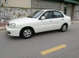 Daewoo Lanos 2003 - Cần bán xe Daewoo Lanos sản xuất 2003, màu trắng