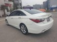 Hyundai Sonata   Y20   2010 - Cần bán lại xe Hyundai Sonata Y20 sản xuất 2010, màu trắng, xe nhập 