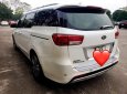 Kia Sedona 3.3 GAT 2016 - Cần bán gấp Kia Sedona 3.3 GAT năm 2016, màu trắng, xe nhập chính chủ