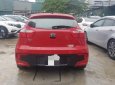 Kia Rio 2015 - Cần bán xe Kia Rio sản xuất 2015 màu đỏ, giá tốt, xe nhập