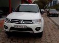 Mitsubishi Pajero   Sport 2016 - Cần bán gấp Mitsubishi Pajero Sport đời 2016, màu trắng, nhập khẩu nguyên chiếc, giá 745tr