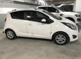 Chevrolet Spark 2016 - Cần bán gấp Chevrolet Spark năm sản xuất 2016, màu trắng, máy tốt