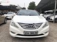 Hyundai Sonata 2010 - Bán Hyundai Sonata 2.0AT năm 2010, màu trắng, nhập khẩu đẹp như mới